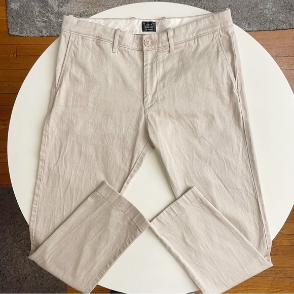 J. Crew Men’s 484 Slim Chino Pant Light Khaki 33x32 - Picture 1 of 7